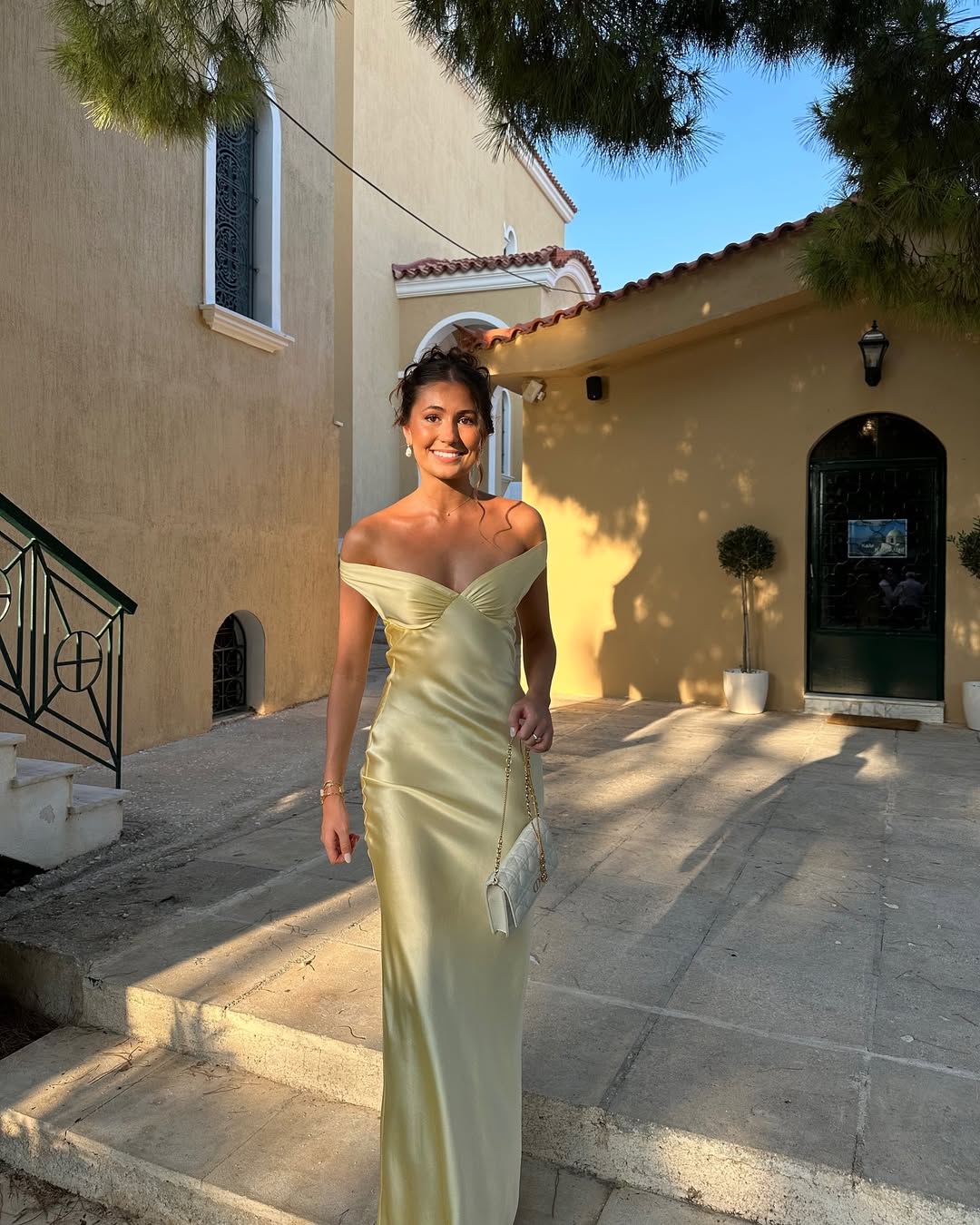 Viviana™ | Abito Maxi in Satin Senza Schiena