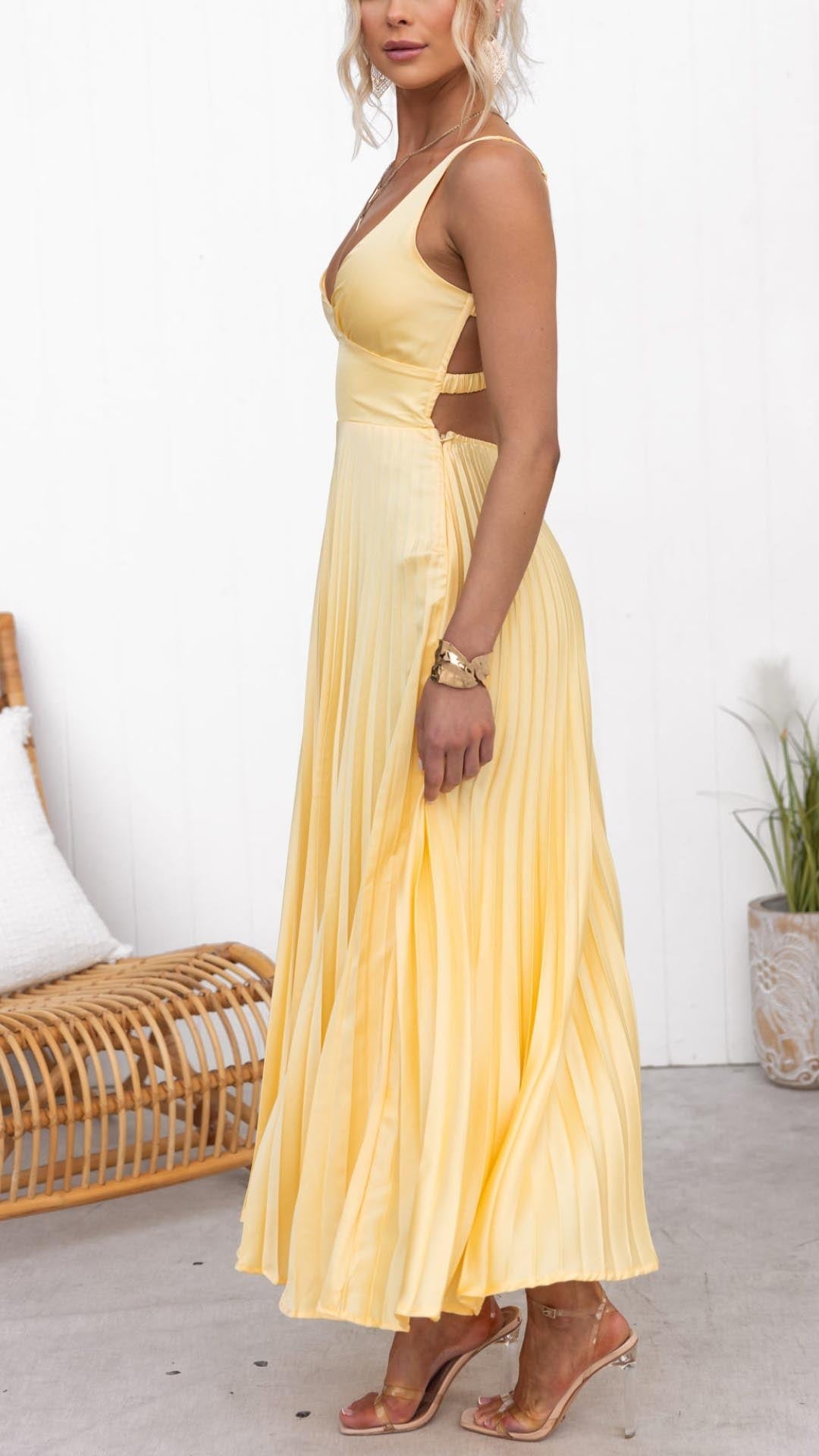Viviana™ | Abito Maxi Plissettato con Scollatura a V