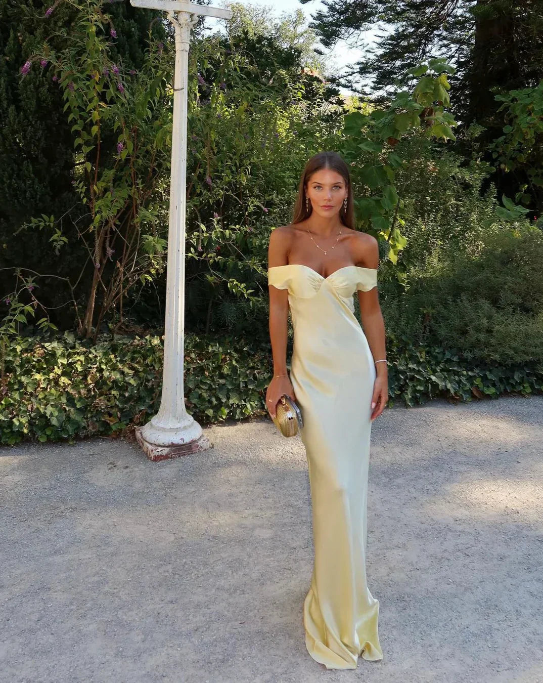 Viviana™ | Abito Maxi in Satin Senza Schiena