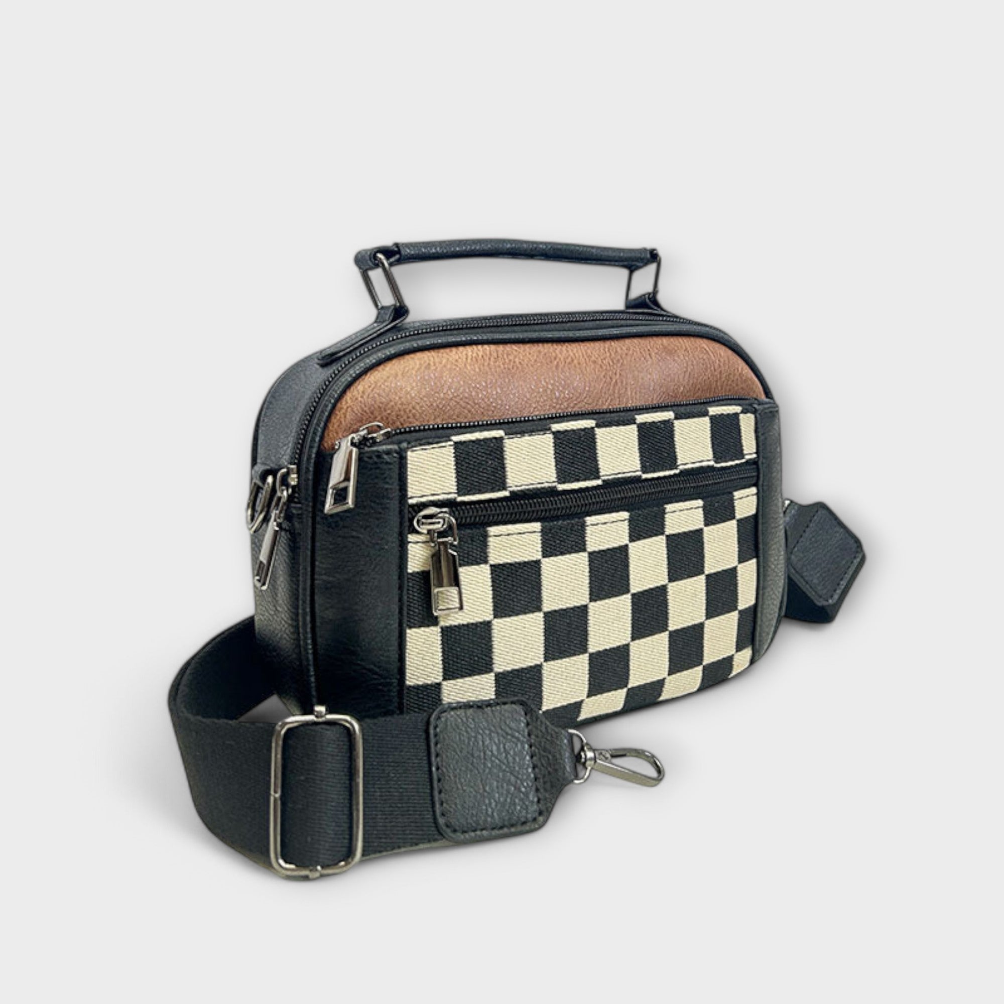 Viviana™ | ChessMate