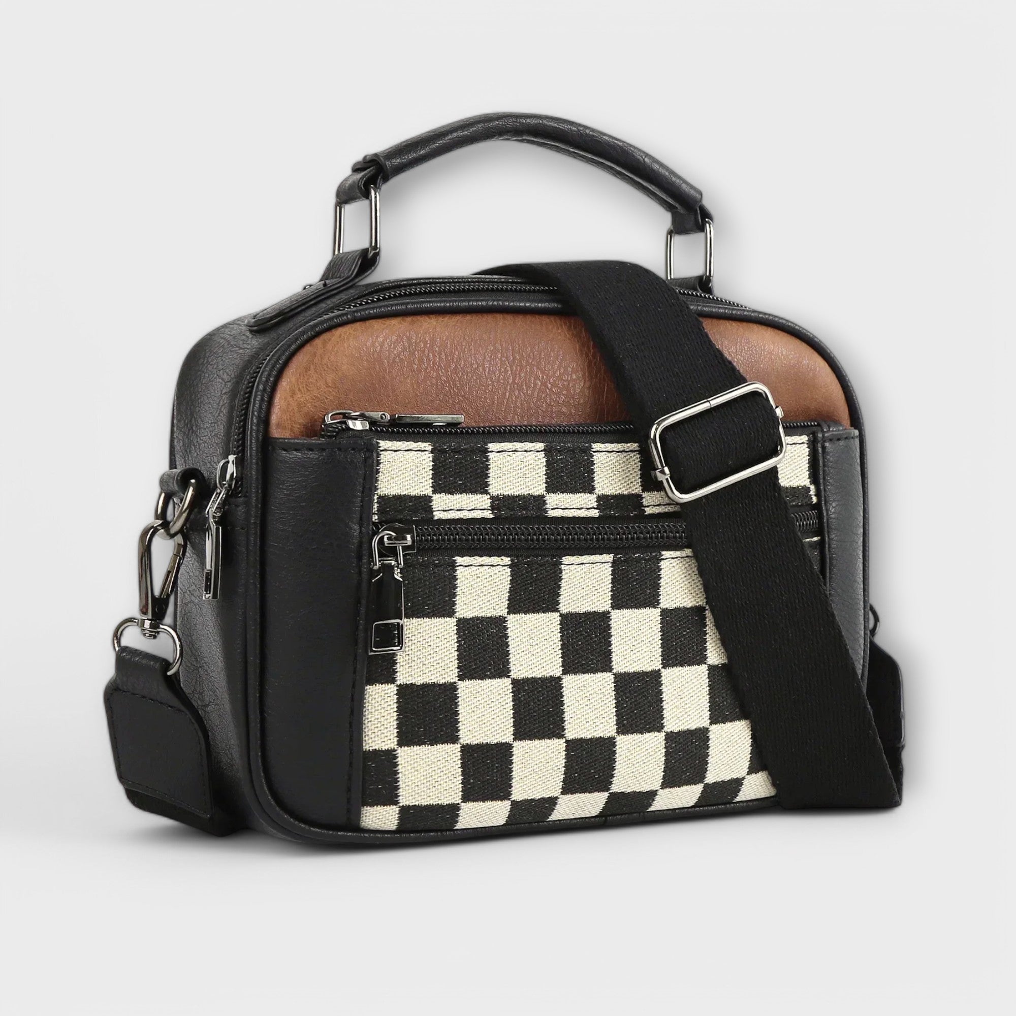 Viviana™ | ChessMate