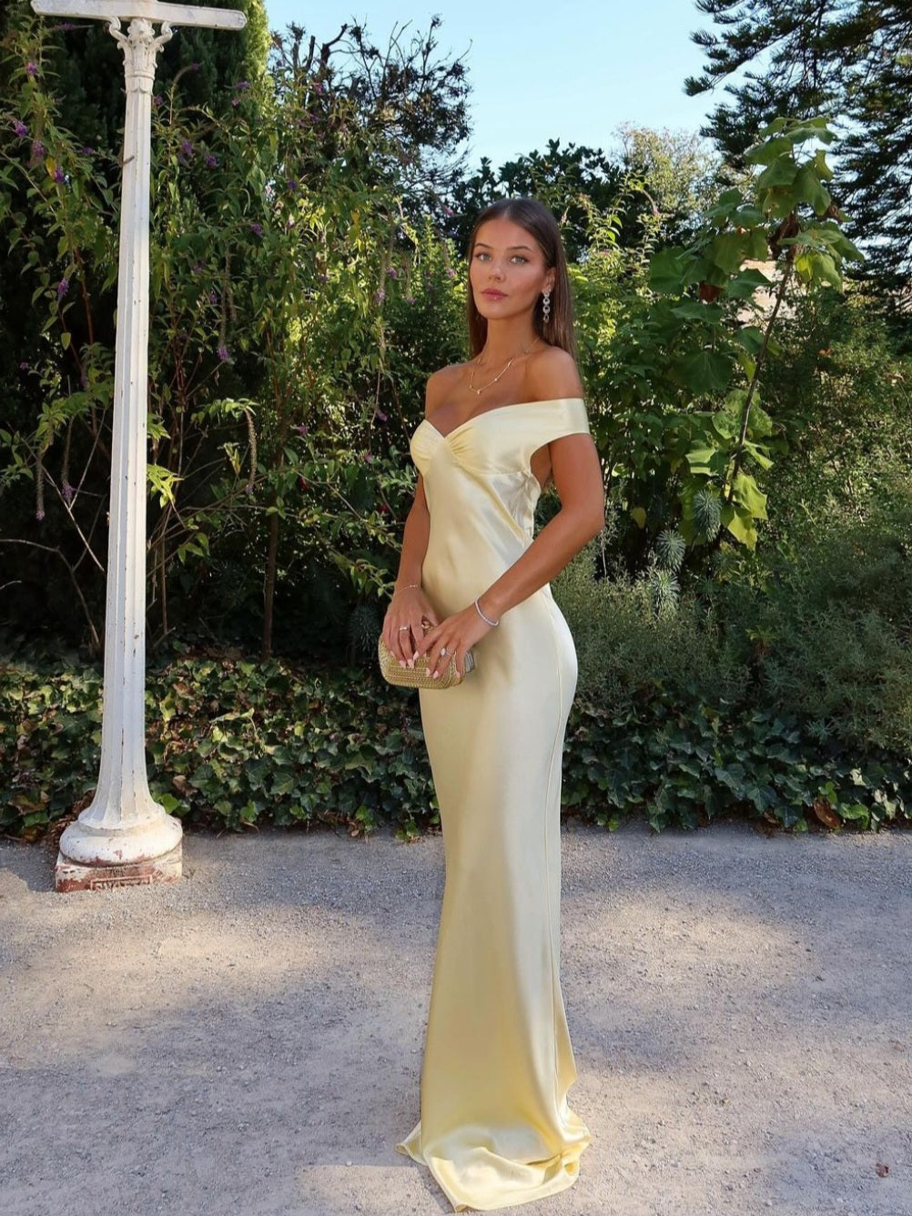 Viviana™ | Abito Maxi in Satin Senza Schiena